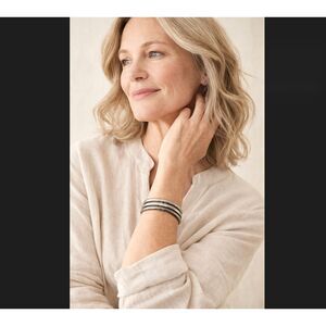 J Jill Mixed Metal Bangle Set Hammered Silver Gunmetal Hinged Bracelet Stretch